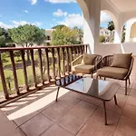 Del Parque Flats Le Village Golf Apartment Marbella