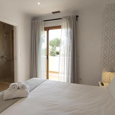 Del Parque Flats Le Village Golf 公寓 马尔韦利亚