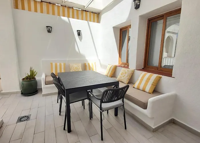 Апартаменты Del Parque Flats Le Village Golf Марбелья