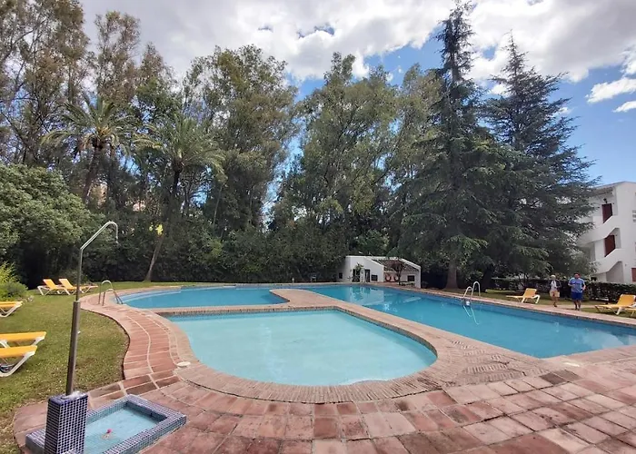 Del Parque Flats Le Village Golf * Марбелья