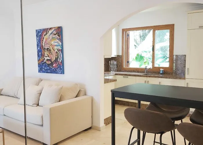 Del Parque Flats Le Village Golf Апартаменты *