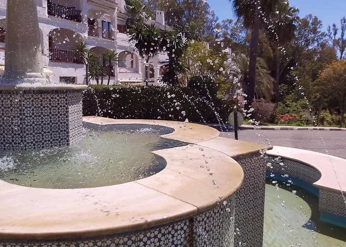 Del Parque Flats Le Village Golf Апартаменты *